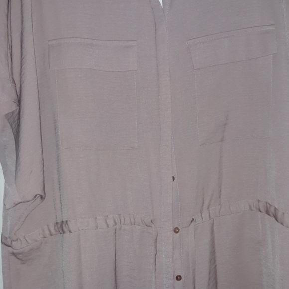 Top - Picture 2 of 6